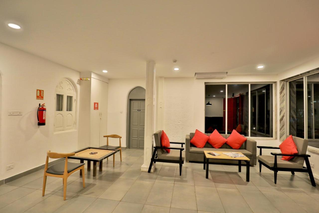 Moksh Heritage Hotel Lonavala Buitenkant foto